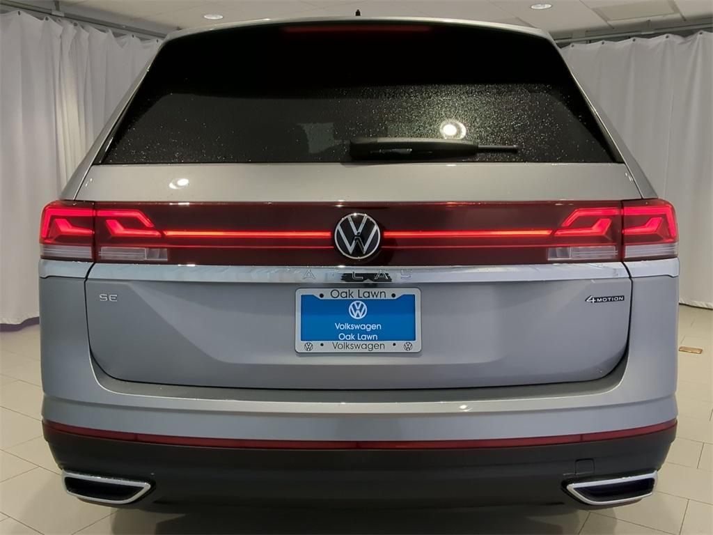 new 2025 Volkswagen Atlas car, priced at $38,506