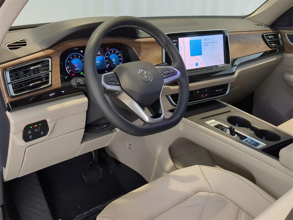 new 2025 Volkswagen Atlas car, priced at $38,867