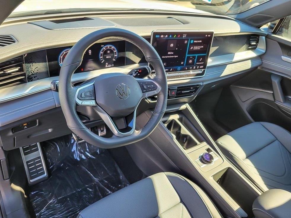 new 2025 Volkswagen Tiguan car, priced at $36,485