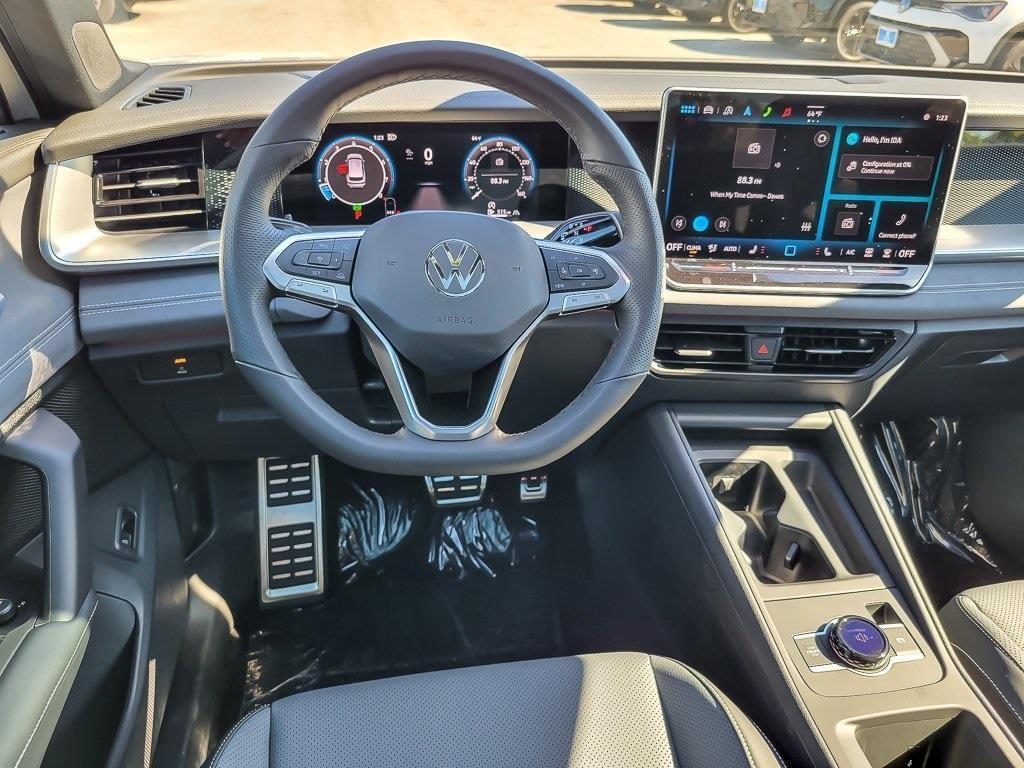 new 2025 Volkswagen Tiguan car, priced at $36,485