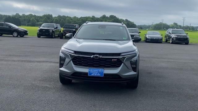 new 2025 Chevrolet Trax car, priced at $25,850