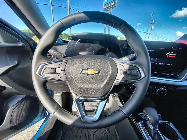 new 2025 Chevrolet Trax car, priced at $24,275