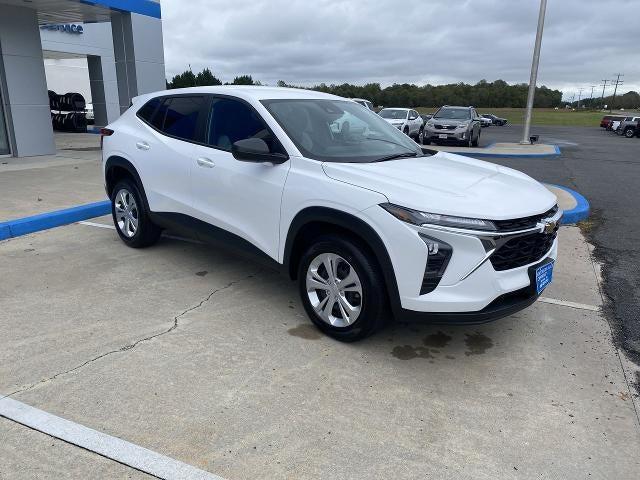 used 2025 Chevrolet Trax car, priced at $23,950