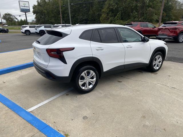 used 2025 Chevrolet Trax car, priced at $23,950