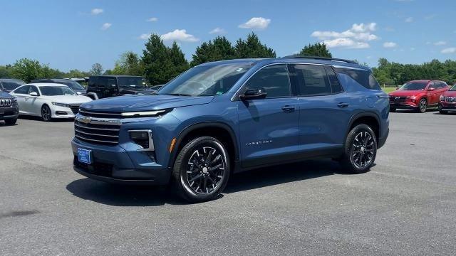 new 2025 Chevrolet Traverse car, priced at $44,045