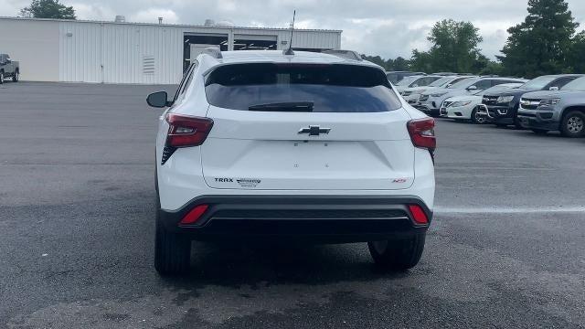 new 2025 Chevrolet Trax car, priced at $24,955