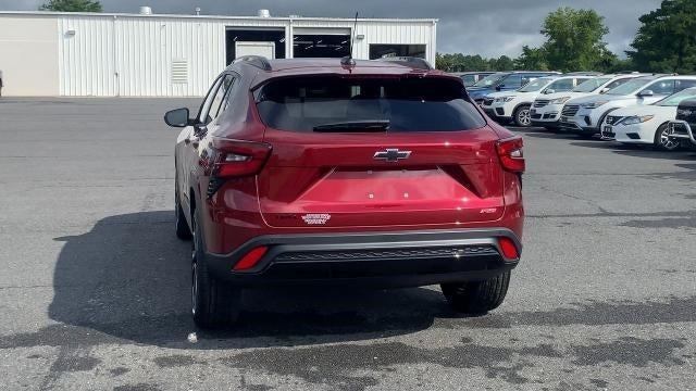 new 2025 Chevrolet Trax car, priced at $27,850