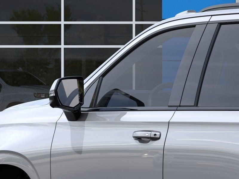 new 2025 Chevrolet Tahoe car, priced at $75,045