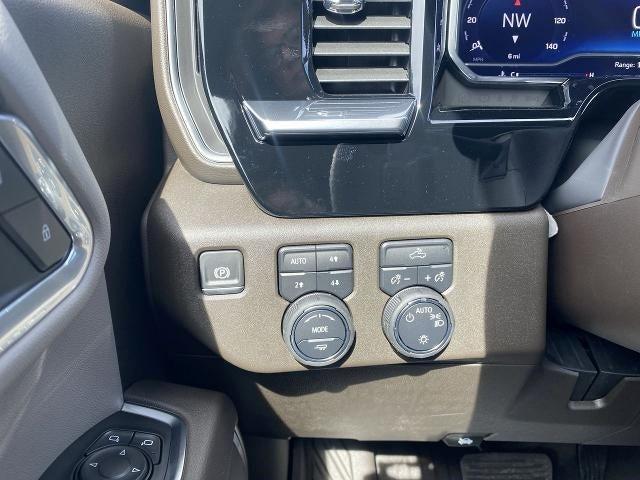 new 2025 Chevrolet Silverado 1500 car, priced at $53,660
