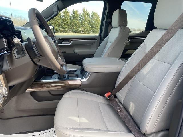 new 2025 Chevrolet Silverado 1500 car, priced at $53,660