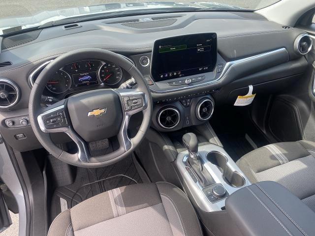 new 2025 Chevrolet Blazer car, priced at $37,055