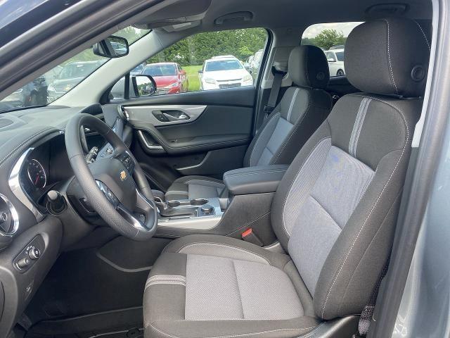 new 2025 Chevrolet Blazer car, priced at $37,055
