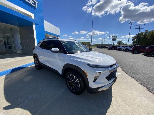 new 2026 Chevrolet TrailBlazer car, priced at $27,530