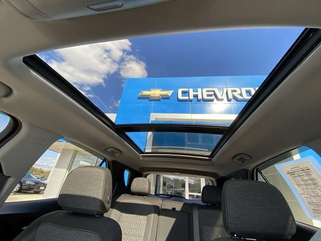 used 2023 Chevrolet Equinox car, priced at $24,450