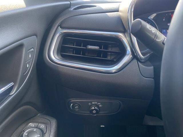 used 2023 Chevrolet Equinox car, priced at $24,450