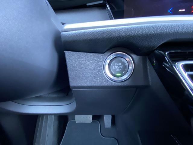 new 2026 Chevrolet Traverse car, priced at $41,195