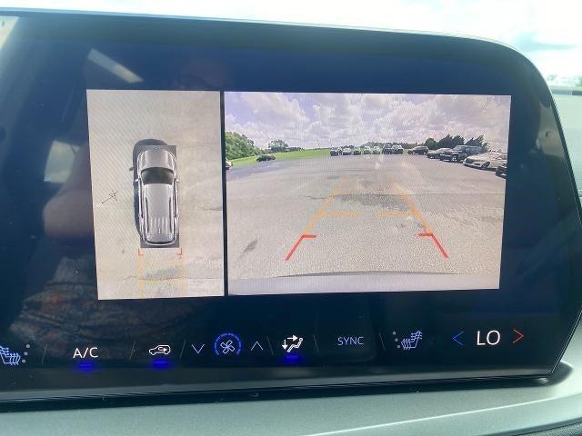 new 2025 Chevrolet Traverse car, priced at $41,560