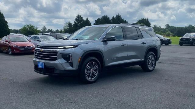 new 2025 Chevrolet Traverse car, priced at $41,560