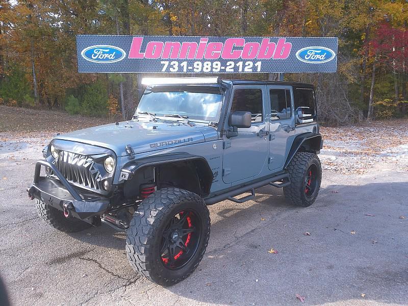 used 2015 Jeep Wrangler Unlimited car, priced at $16,998