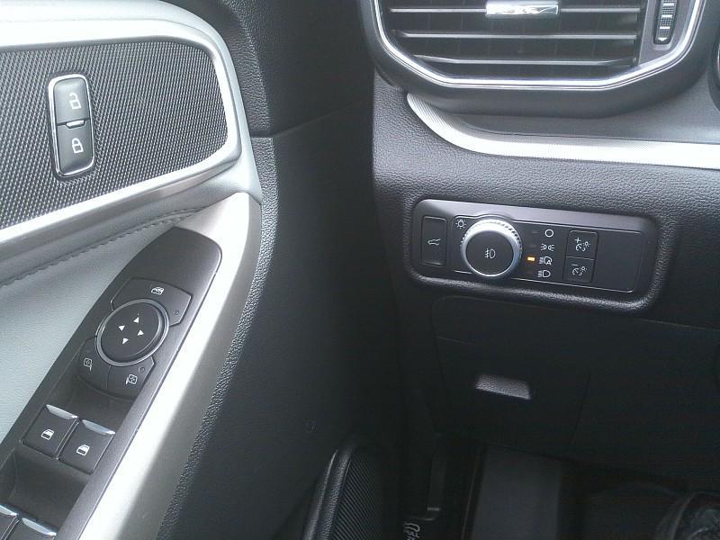 used 2022 Ford Explorer car, priced at $33,498