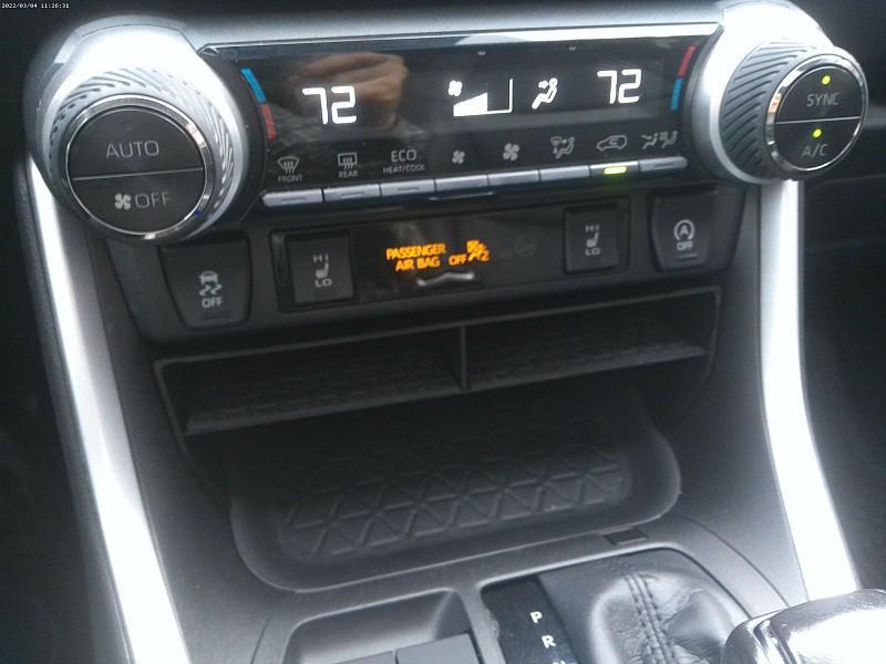 used 2020 Toyota RAV4 car, priced at $27,998