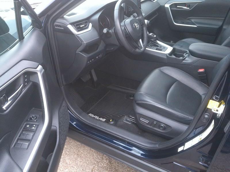used 2020 Toyota RAV4 car, priced at $27,998