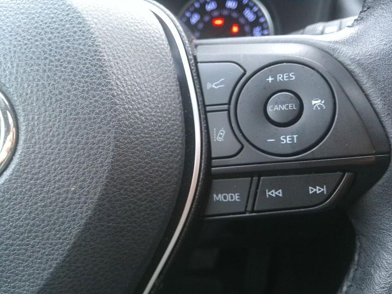 used 2020 Toyota RAV4 car, priced at $27,998