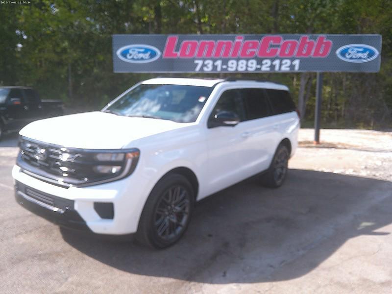 new 2025 Ford Expedition car, priced at $86,225