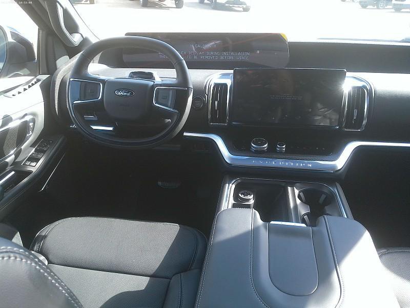 new 2025 Ford Expedition car, priced at $86,225