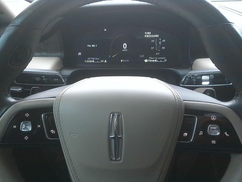 used 2023 Lincoln Aviator car, priced at $49,998