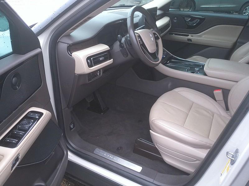 used 2023 Lincoln Aviator car, priced at $49,998
