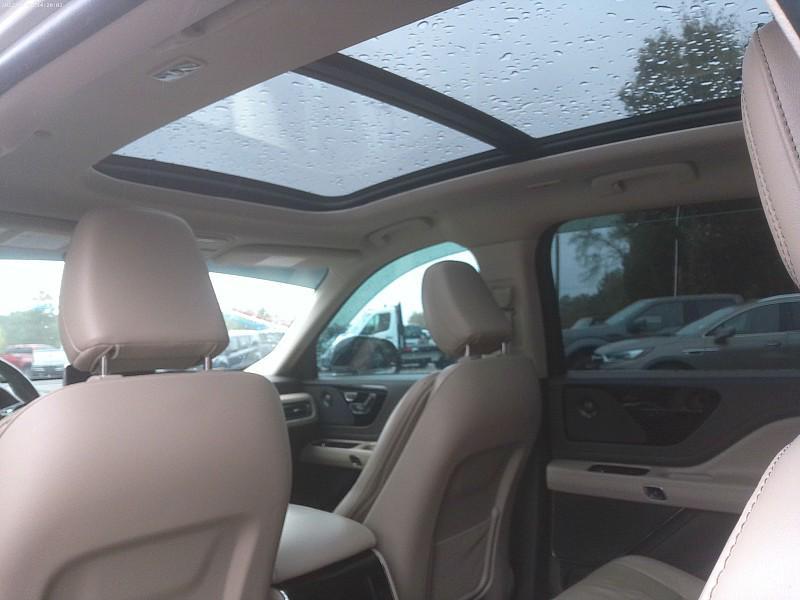 used 2023 Lincoln Aviator car, priced at $49,998