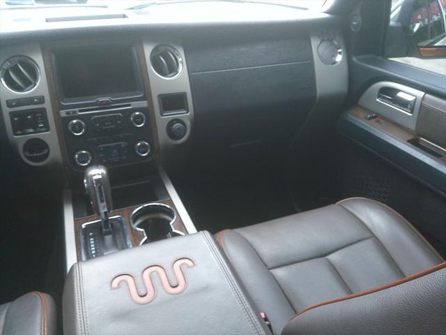 used 2015 Ford Expedition car, priced at $11,998