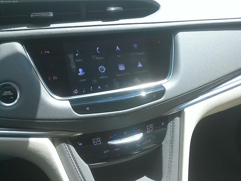 used 2024 Cadillac XT5 car, priced at $39,998