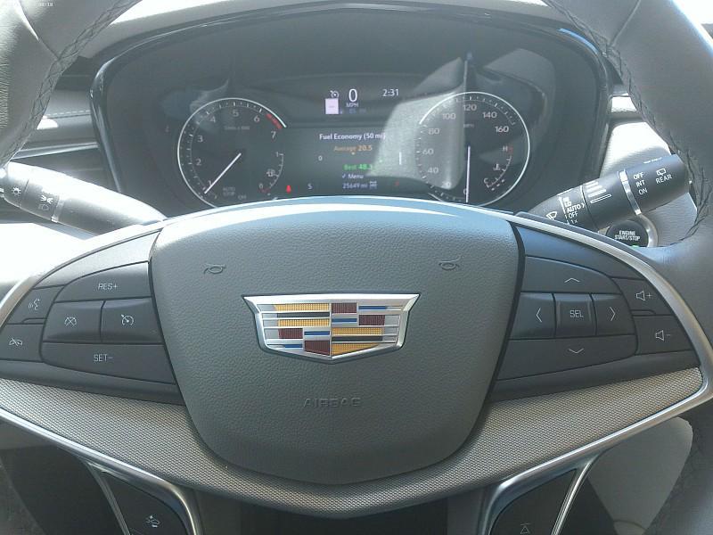 used 2024 Cadillac XT5 car, priced at $39,998