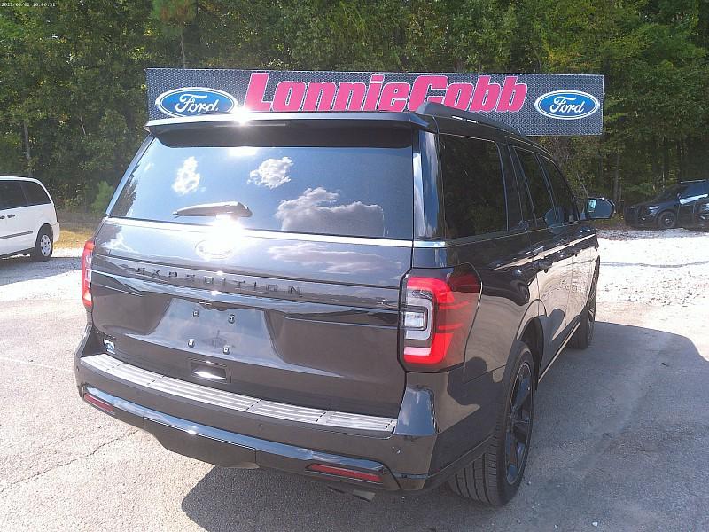 used 2022 Ford Expedition car, priced at $54,998