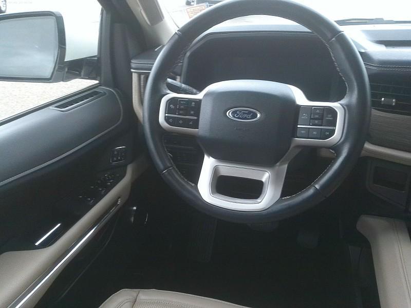 used 2022 Ford Expedition car, priced at $46,998