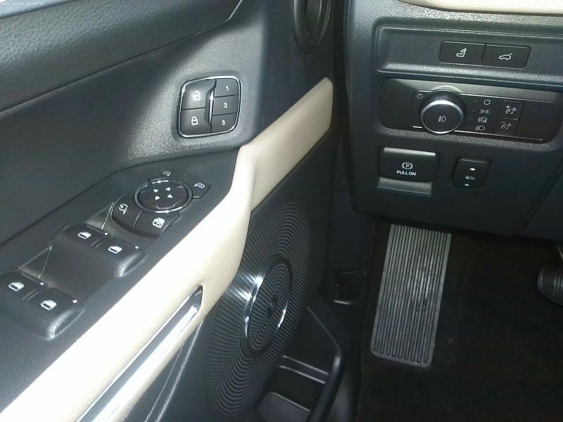 used 2022 Ford Expedition car, priced at $46,998