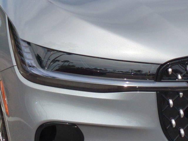 new 2025 Lincoln Nautilus car, priced at $69,660