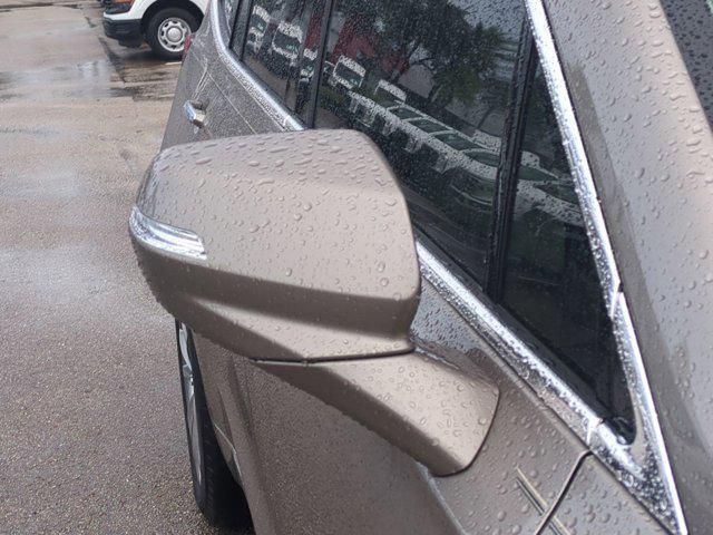 used 2023 Cadillac XT6 car, priced at $38,988