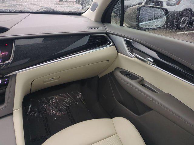 used 2023 Cadillac XT6 car, priced at $38,988