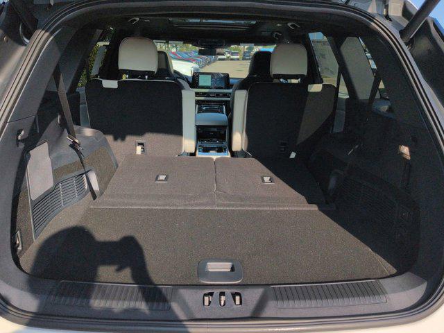 new 2026 Lincoln Aviator car, priced at $90,205