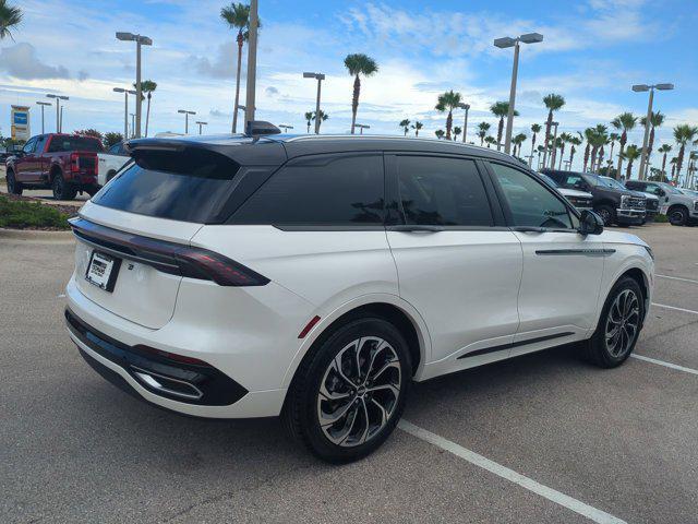 new 2025 Lincoln Nautilus car, priced at $60,379