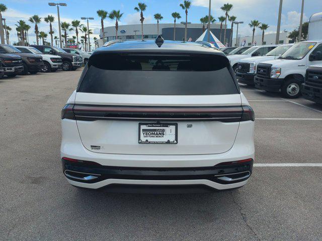 new 2025 Lincoln Nautilus car, priced at $60,379