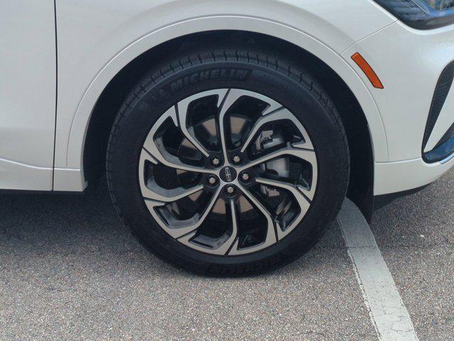 new 2025 Lincoln Nautilus car, priced at $60,379