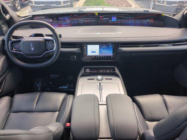 new 2025 Lincoln Navigator car, priced at $112,180