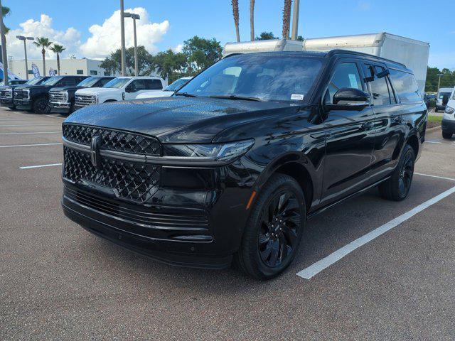 new 2025 Lincoln Navigator car, priced at $112,180