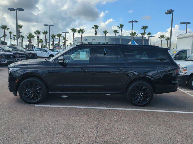 new 2025 Lincoln Navigator car, priced at $112,180
