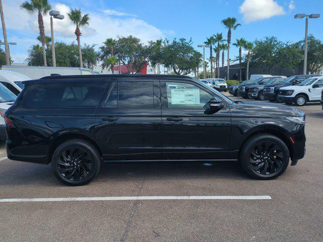 new 2025 Lincoln Navigator car, priced at $112,180
