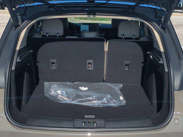 new 2025 Lincoln Corsair car, priced at $42,287